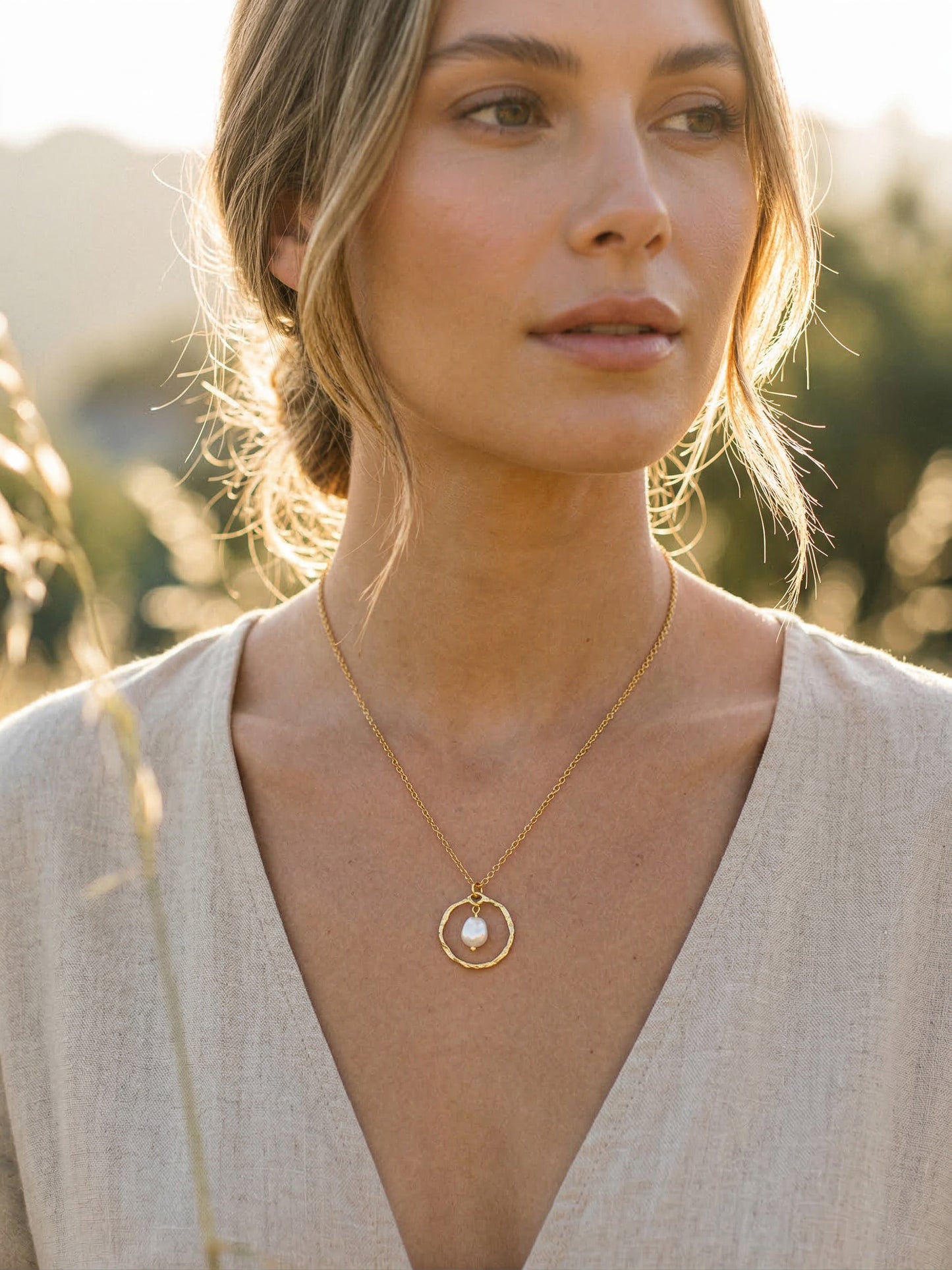 Simple Ring & Natural Pearl Necklace [18ct Gold-Plated]